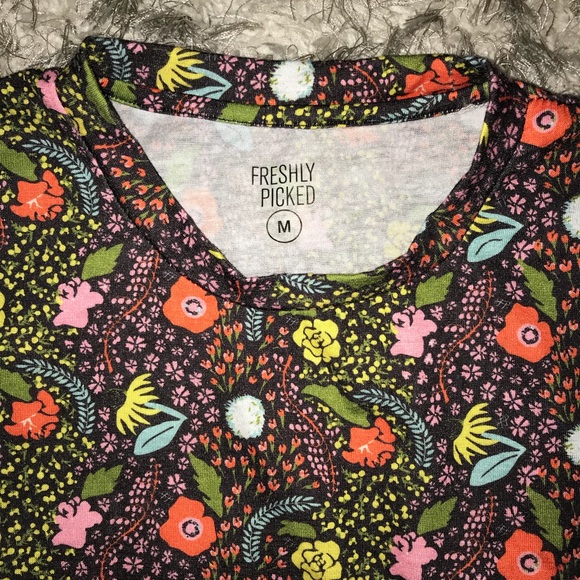 Freshly Picked floral t-shirt - Picture 3 of 7